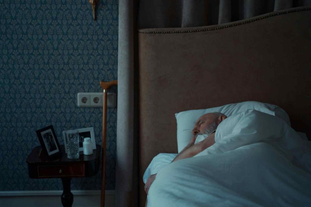 nighttime confusion in elderly