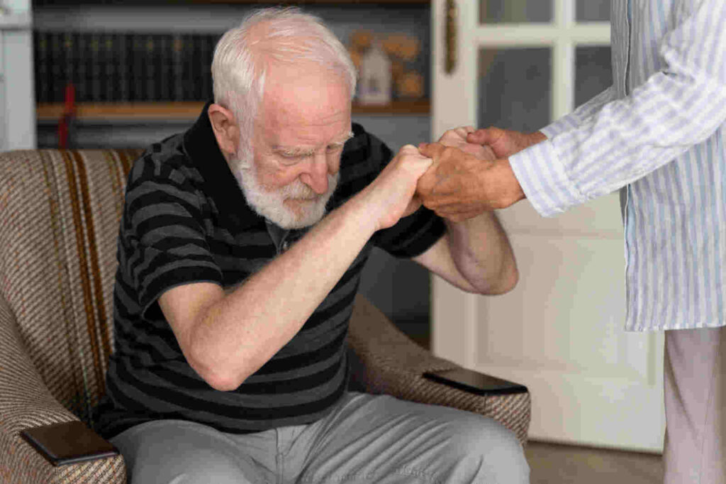 stroke warning signs in elderly people